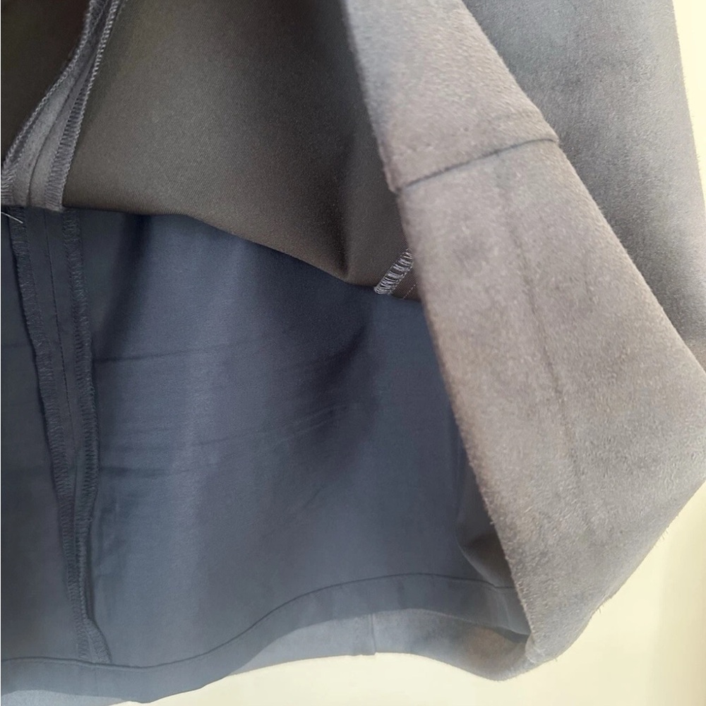 LOFT Blue Suede Pencil Skirt Sz 6P - Picture 5 of 7
